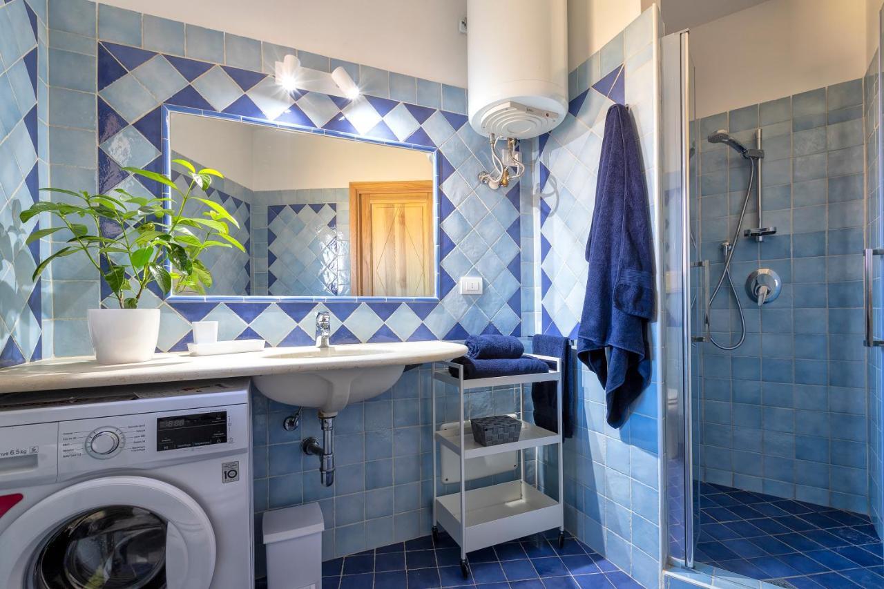 House Of Lens Apartman Golfo Aranci Kültér fotó
